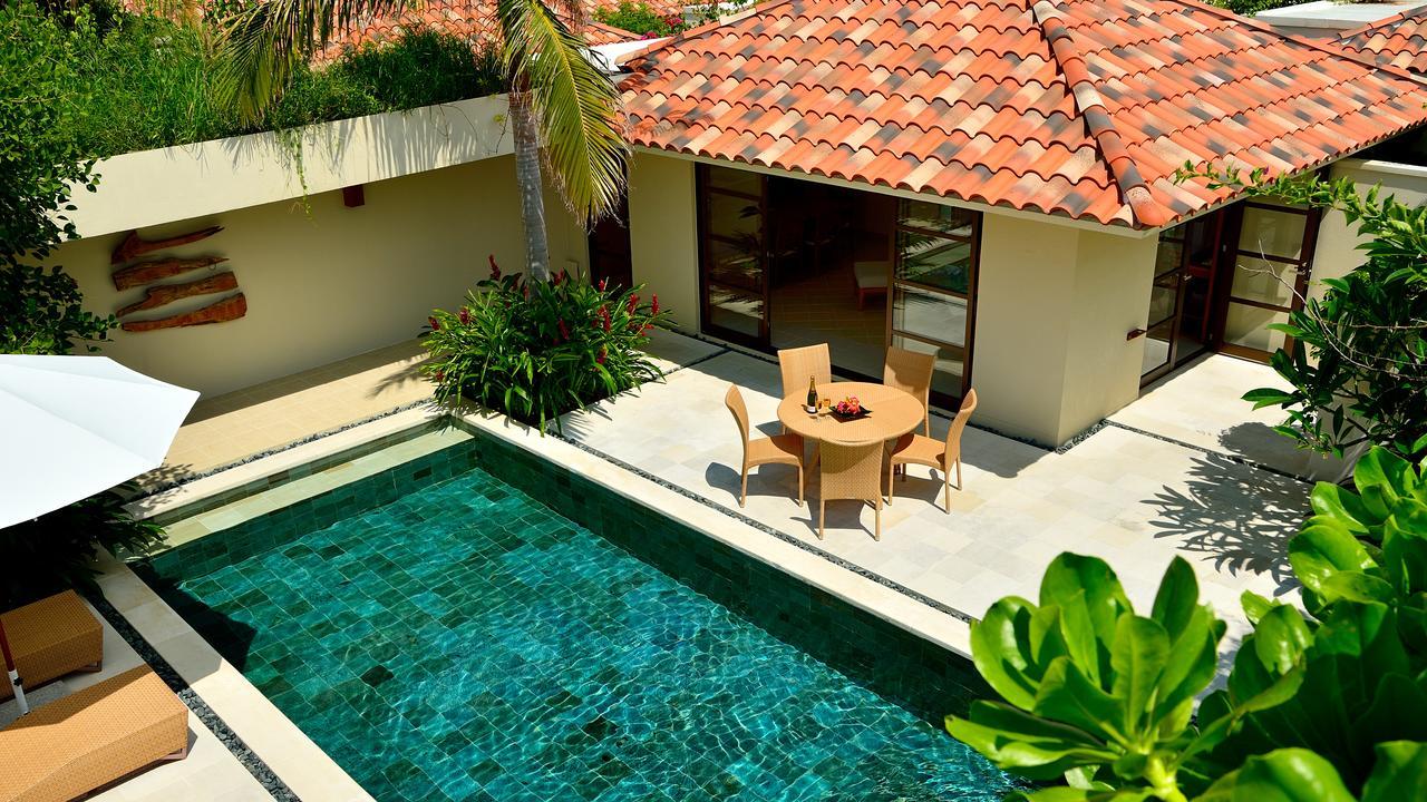 The Uza Terrace Beach Club Villas Йомитан Экстерьер фото